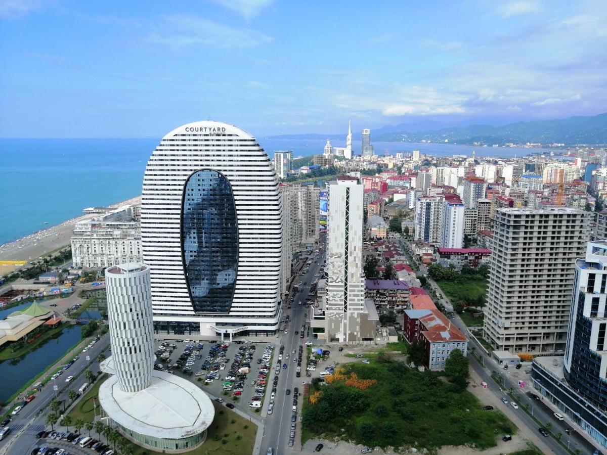 Subtropik Apartments In Batumi Kültér fotó