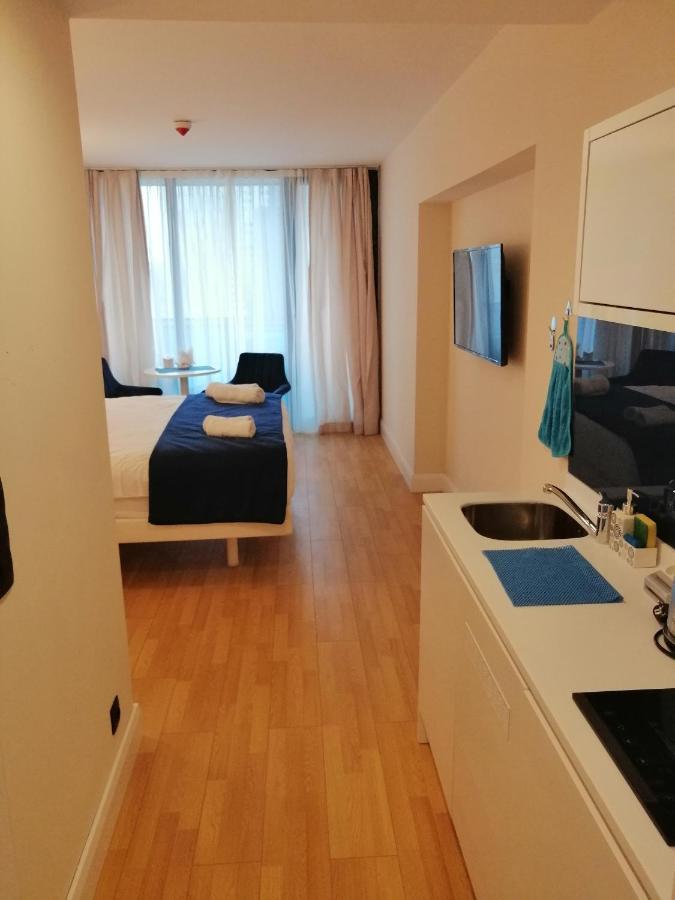 Subtropik Apartments In Batumi Kültér fotó