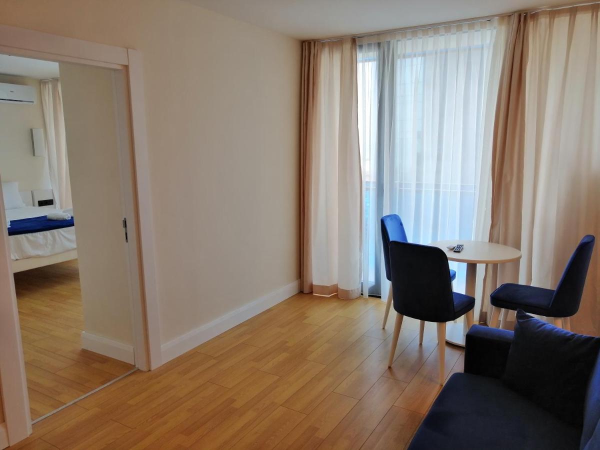 Subtropik Apartments In Batumi Kültér fotó